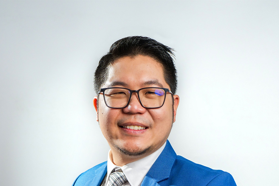Picture of James Au Wei-Wern